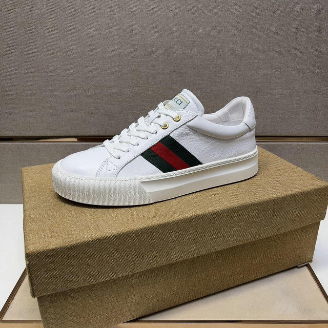 men gucci shoes-476